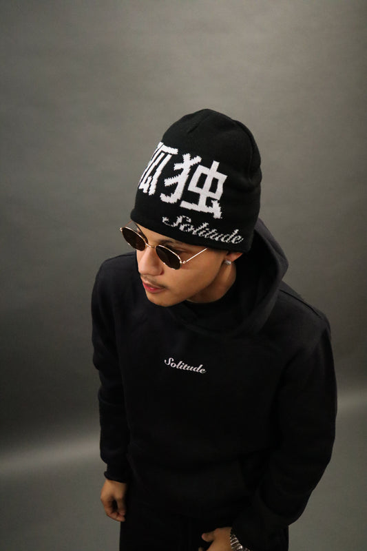 Solitude beanie